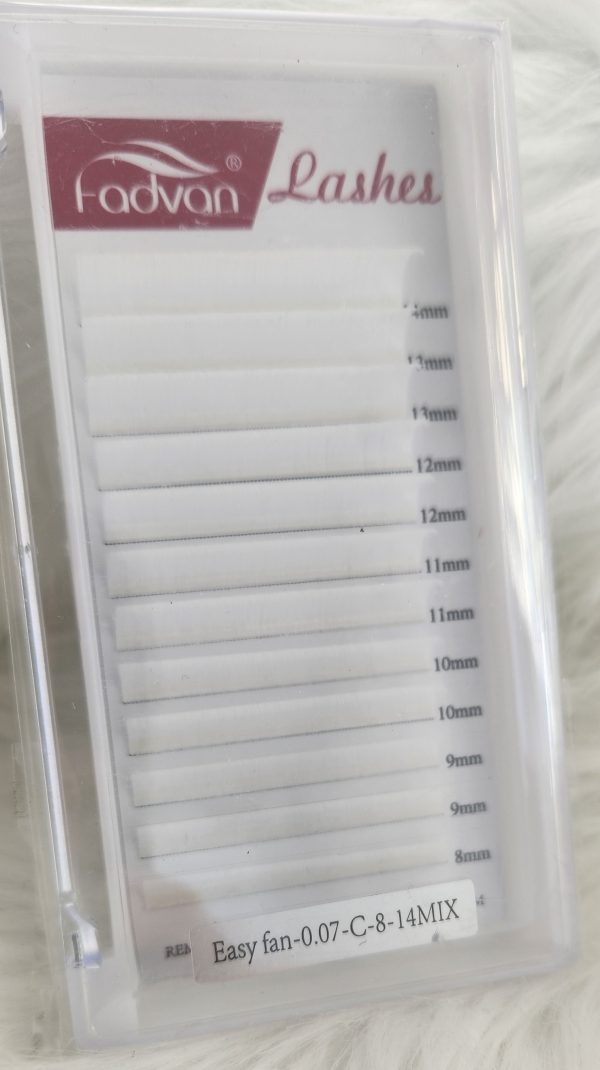 Fadvan Colour Lash Extensions