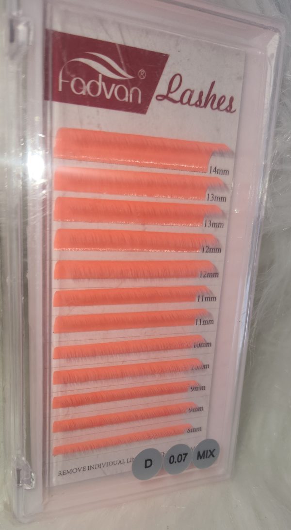 Fadvan Colour Lash Extensions