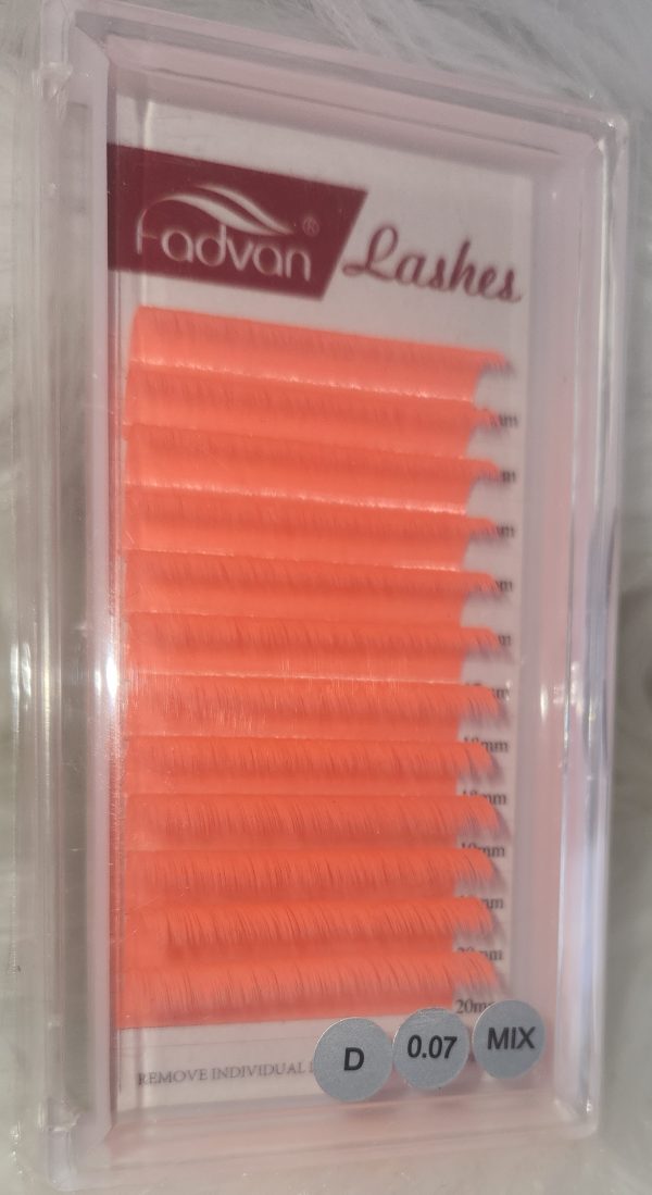 Fadvan Colour Lash Extensions